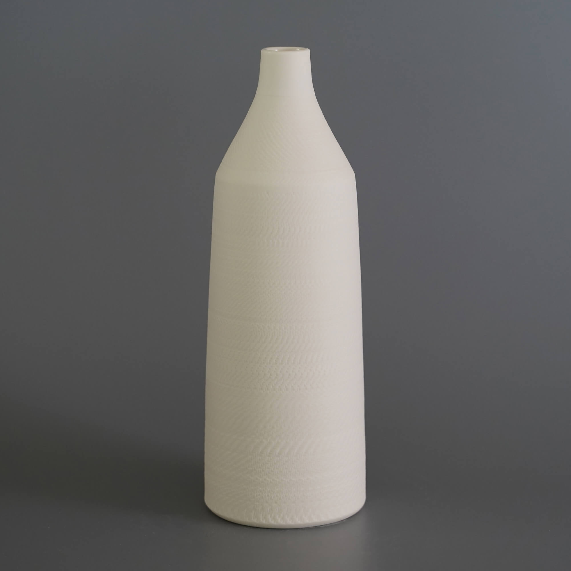 Helice Vase White handmade pattern structure cúze